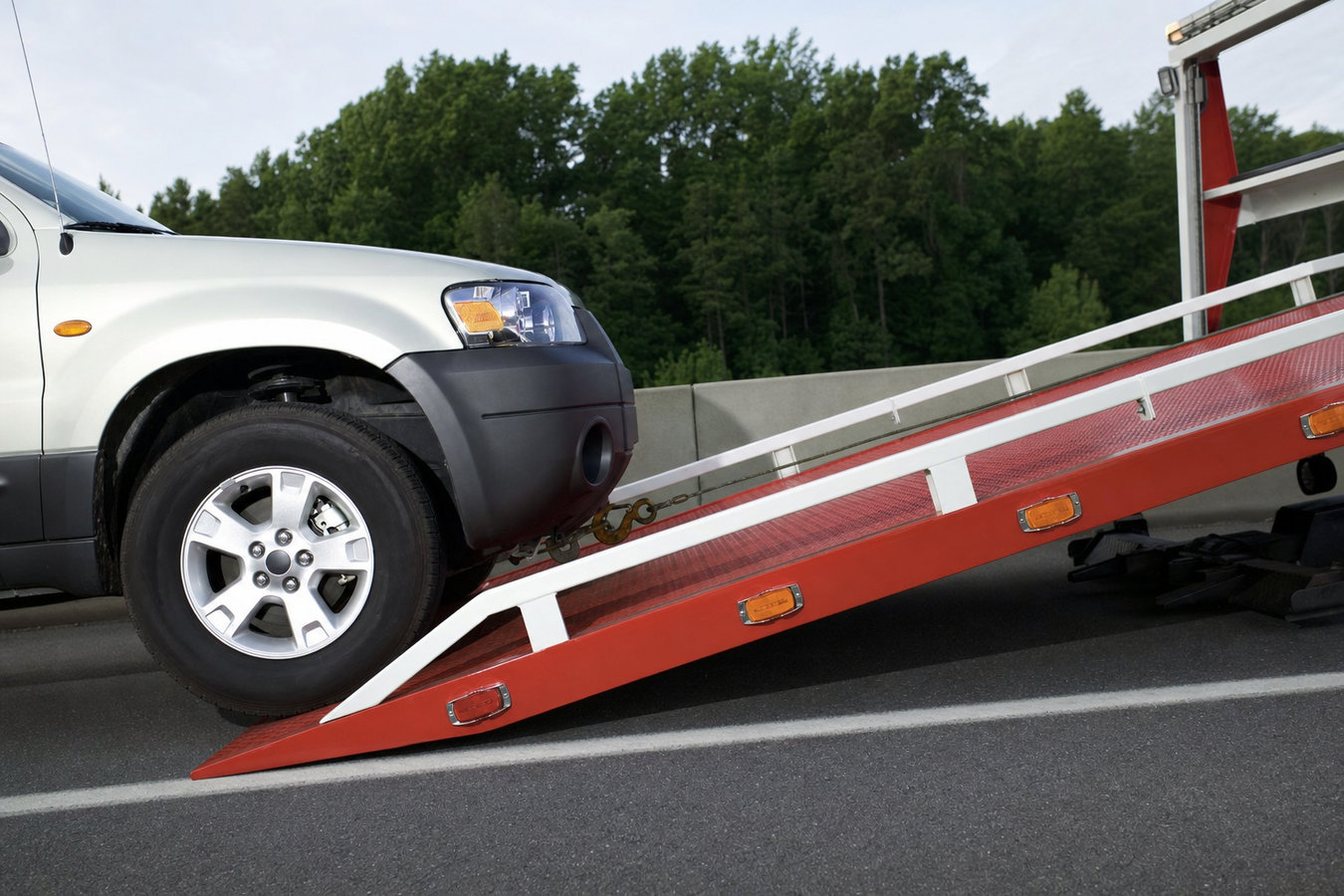 Flatbed towing
