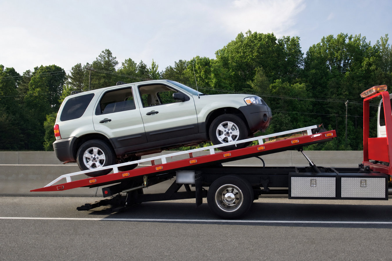 Pittsburg Towing Pros tow truck in Pittsburg, CA